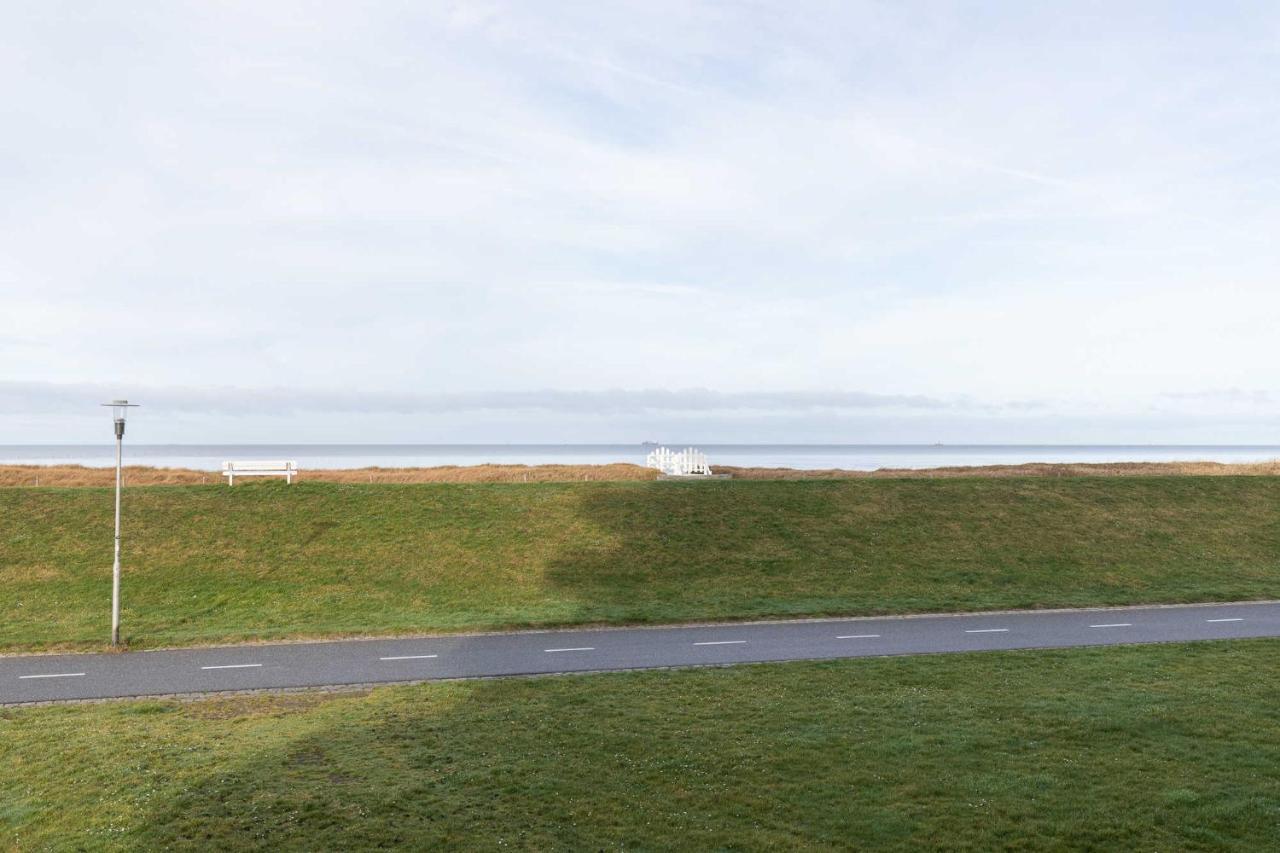 Apartment 13, 2 Raum Im Haus Pacific Mit Seesicht Cuxhaven